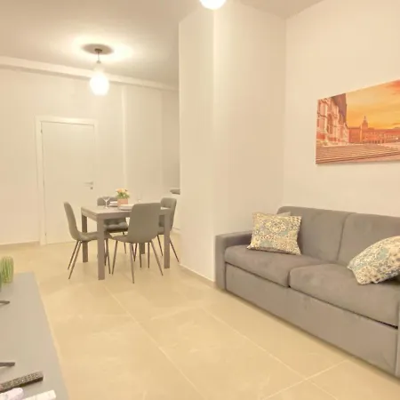 Emilia 1 Apartment Bologna
